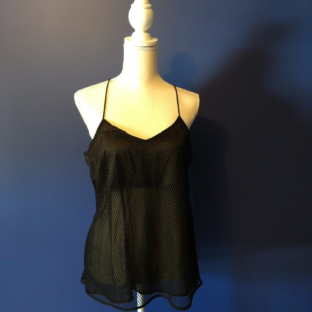Express Mesh Top